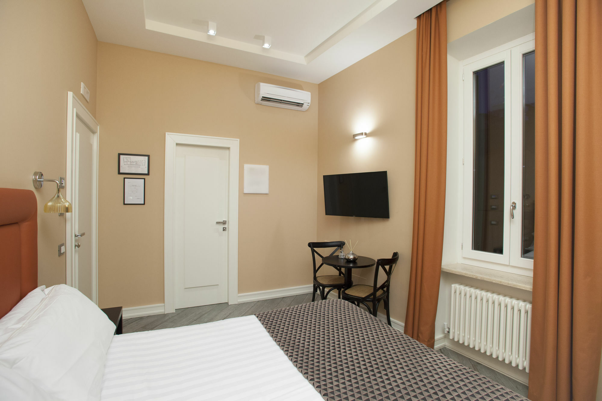 My Trevi Charming & Luxury Rooms Róma Kültér fotó